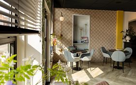 Boutique Hotel Charley'S